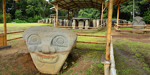 Colombia Tour Cultural San Agustín